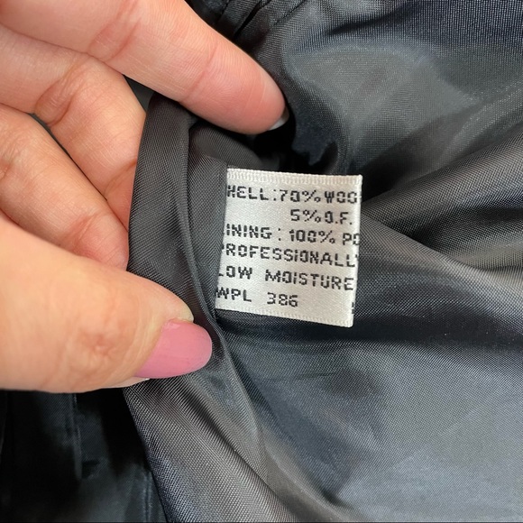 Haggar Gallery Soft Plaid Wool Gray Blazer - Picture 5 of 8